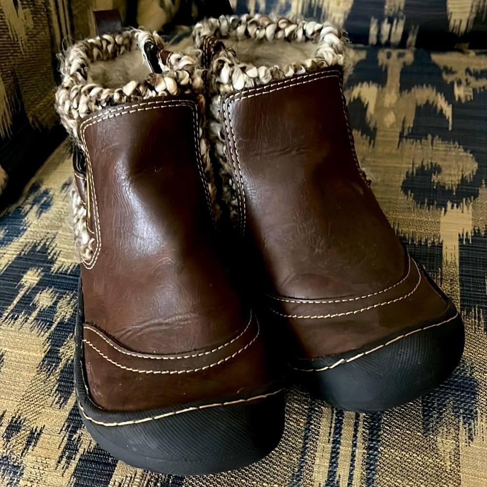 Girls cute ankle bootie